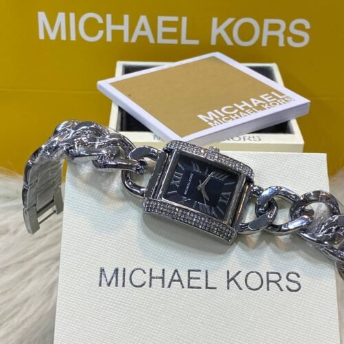 ساعةMICHAELKORS حريمي سيلفر*مينا أسود