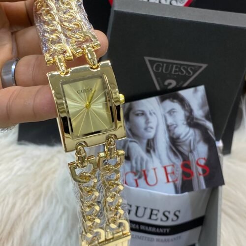 ساعةGUESS حريمي جولد*مينا جولد