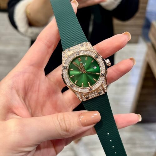 ساعات هوبلت حريمي – أخضر×جولد