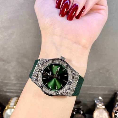 ساعات هوبلت حريمي – أخضر×سيلفر