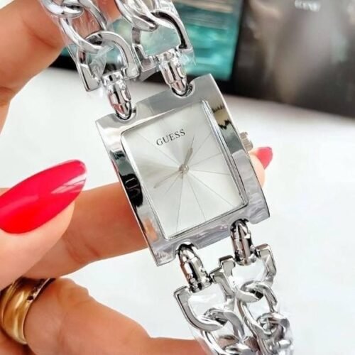 ساعةGUESS حريمي سيلفر